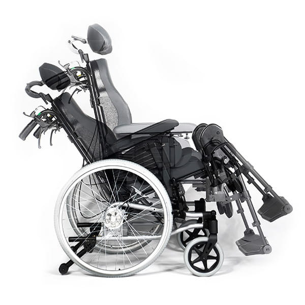 multifunktionsrollstuhl-breezy-relax-sitzverstellung Multifunktionsrollstuhl Sopur Breezy Relax 2