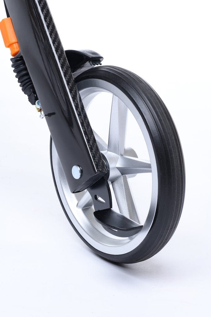 Carbon Rollator von Bescomedical, Nahaufnahme Bereifung