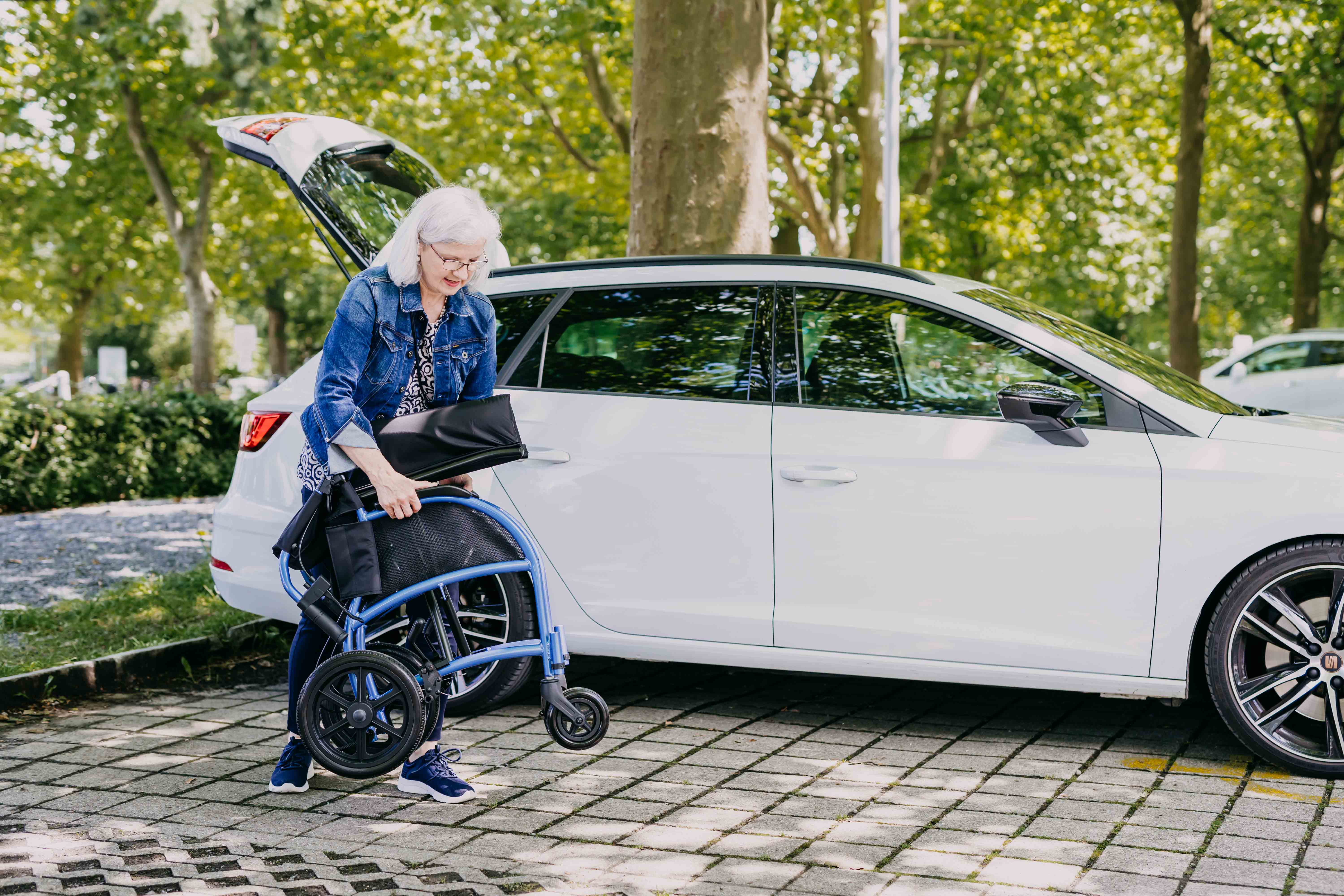 Foto-WebRes-15 Leichtgewichtrollstuhl Strongback Comfort