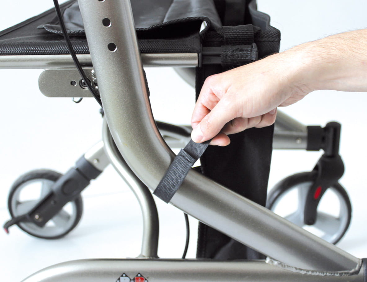 Leichtgewichtrollator-Bischoff-und-Bischoff-Capero-5 Leichtgewichtrollator Bischoff und Bischoff Capero