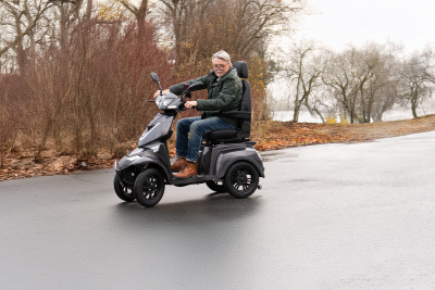 Elektromobil Pride Mobility - Kolja Speed 4