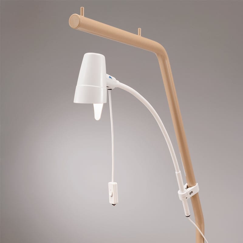 F-Leselampe-Klaue-amAR Leselampen für Pflegebett Burmeier