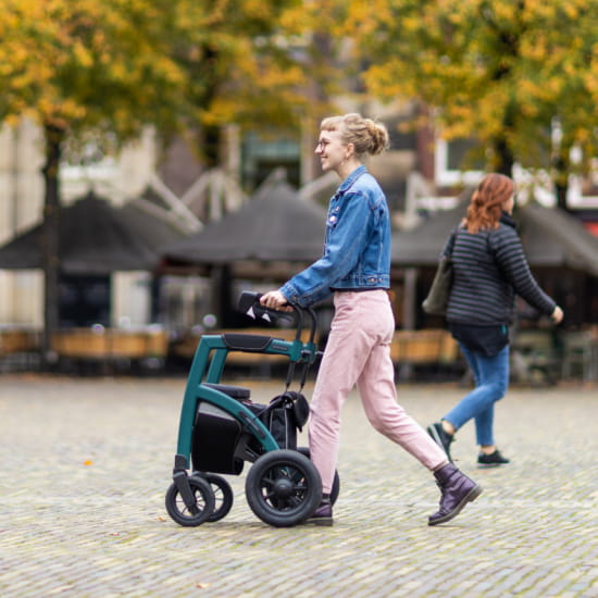 Rollz Motion Performance Rollstuhl und Rollator in einem Vorführware